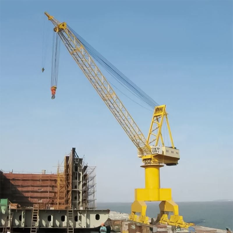 Mobile Harbour Crane